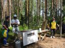 Makkaranmyyntiä